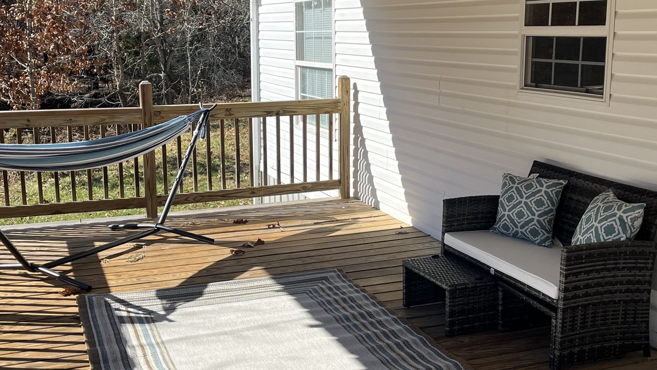 Photo of Patio Balcony in Lenox