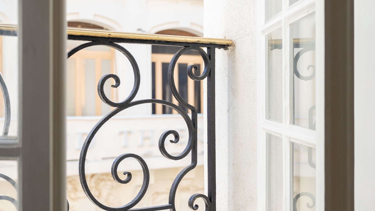 Photo of Others in Opera