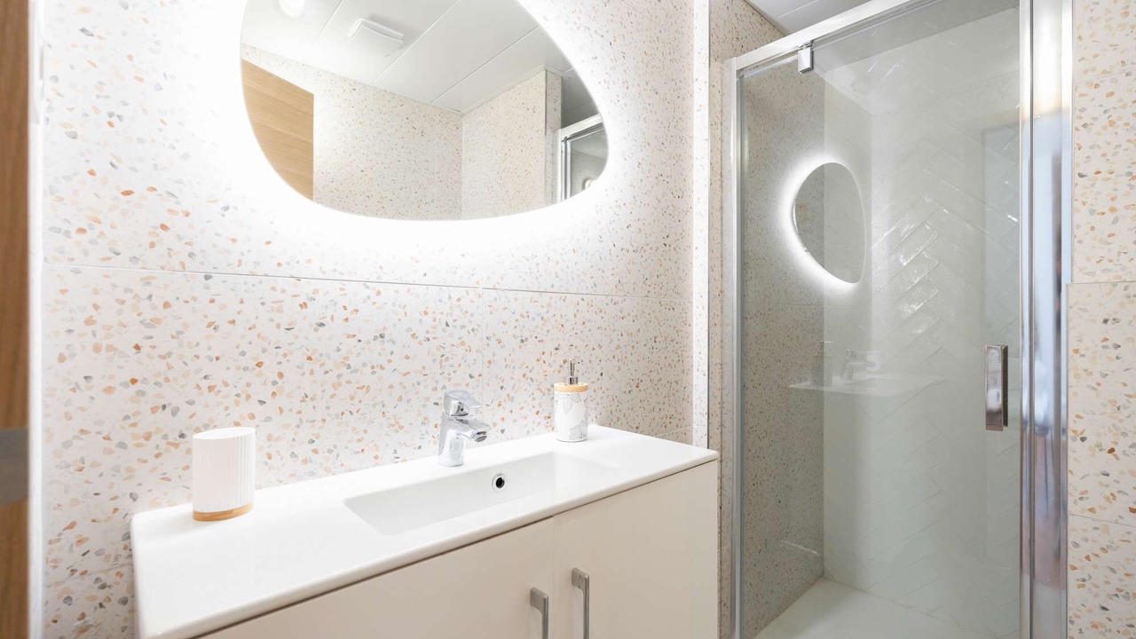 Photo of Bathroom in Opera