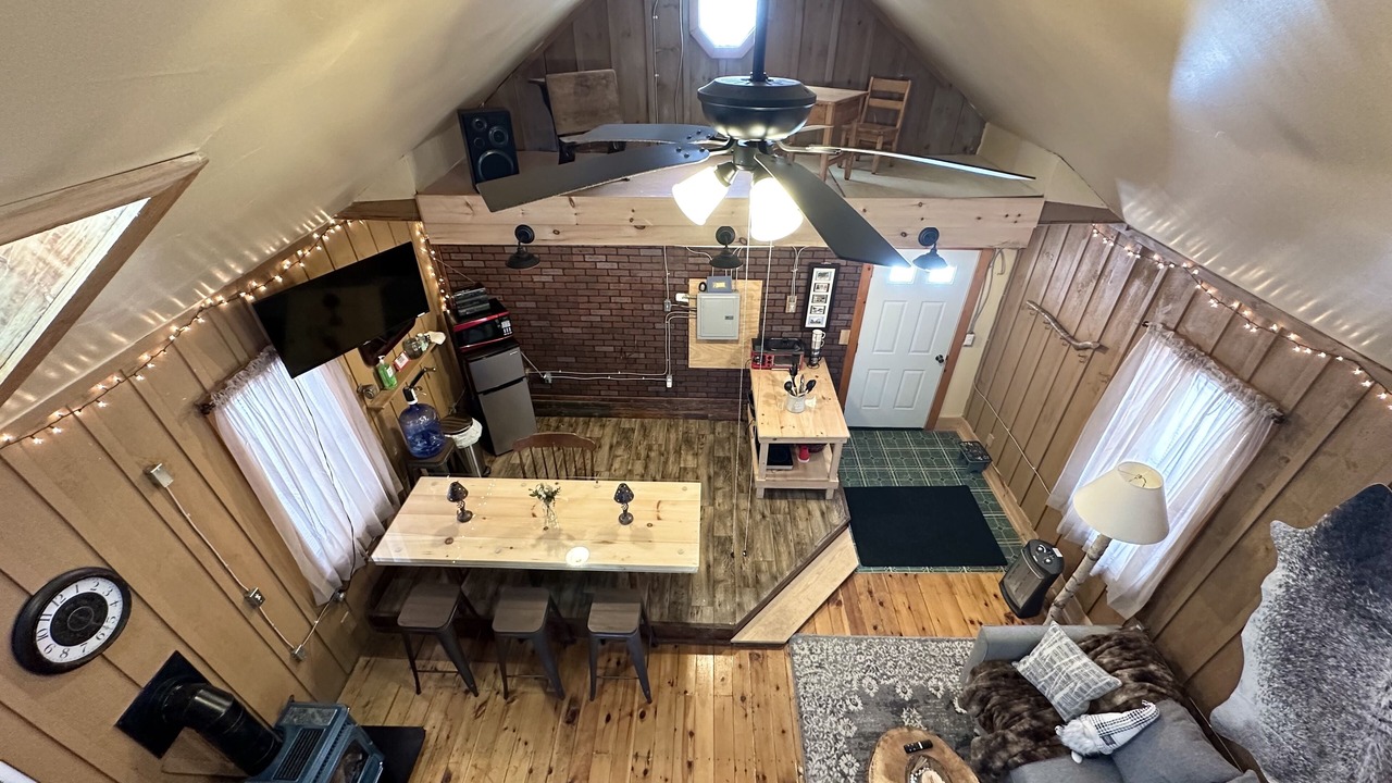 Photo of Livingroom in Athol