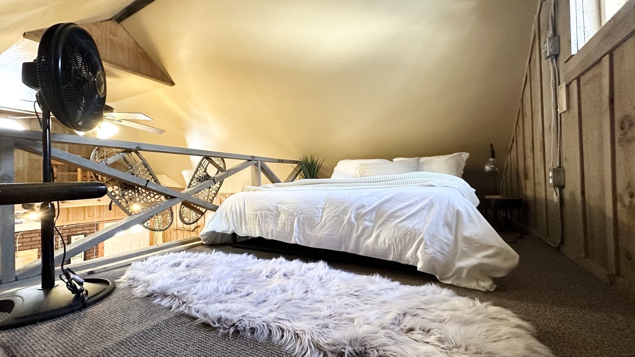Photo of Bedroom in Athol