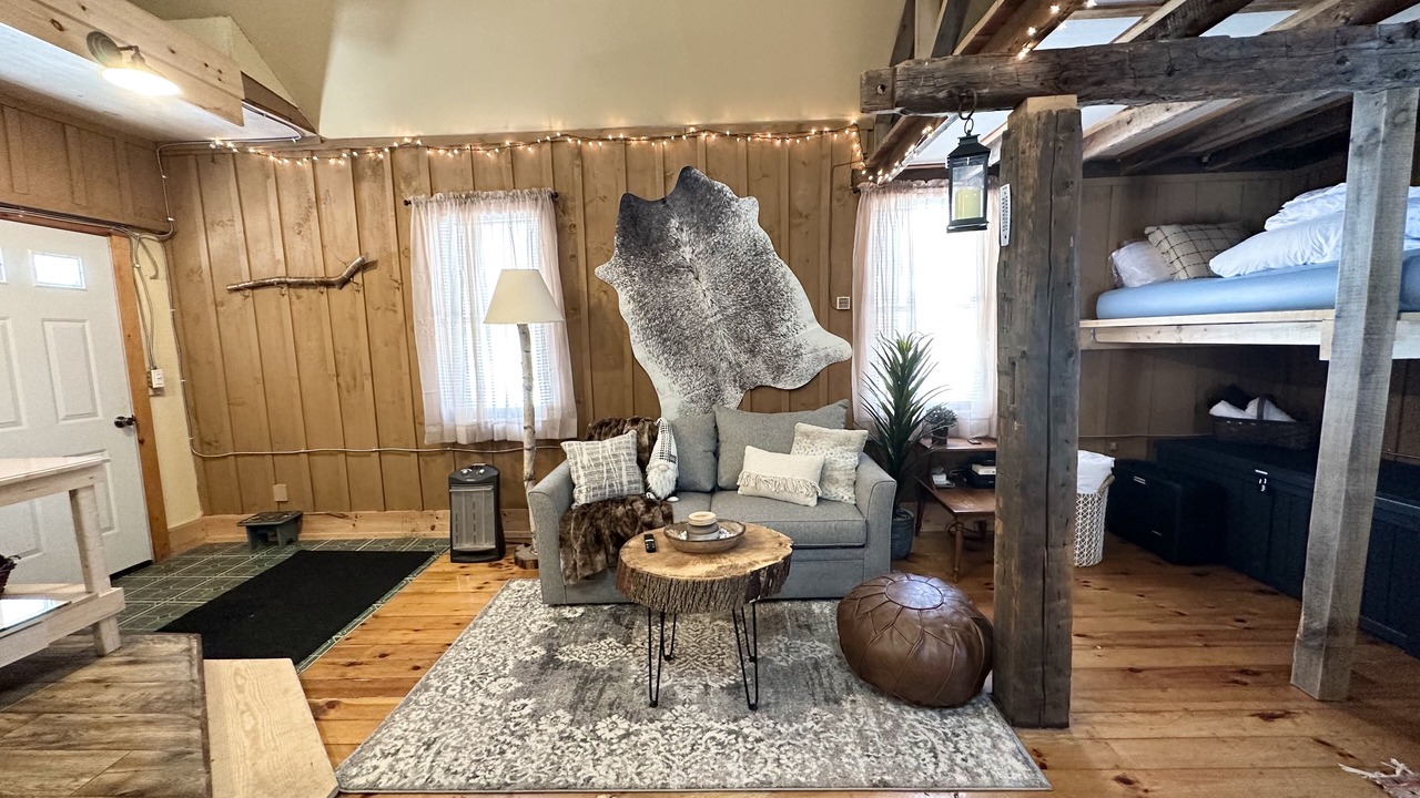 Photo of Livingroom in Athol