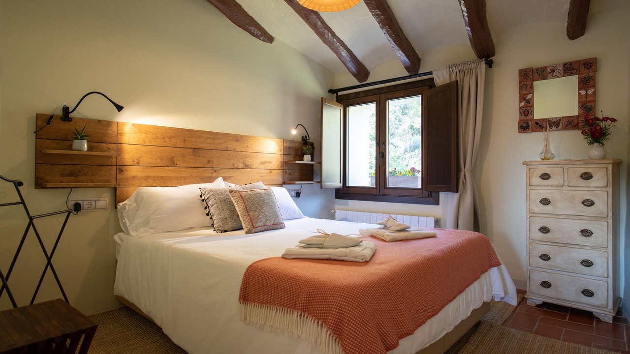 Photo of Bedroom in Pontons