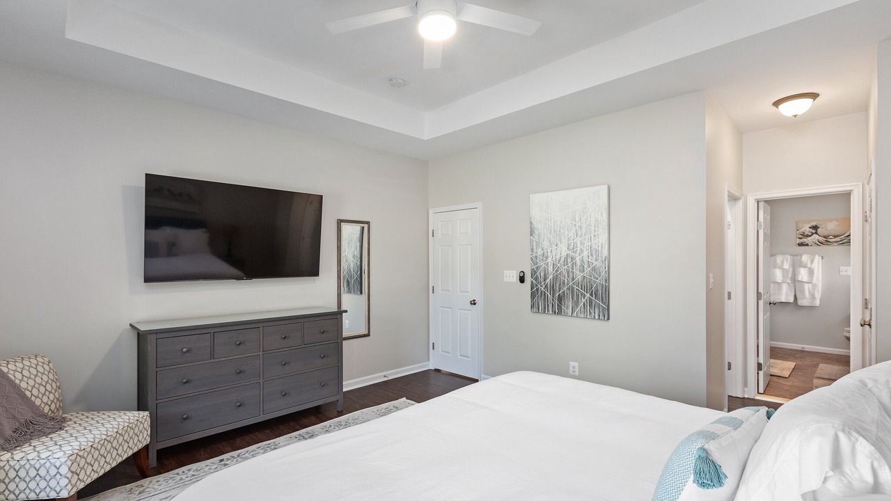 Photo of Bedroom in Issue