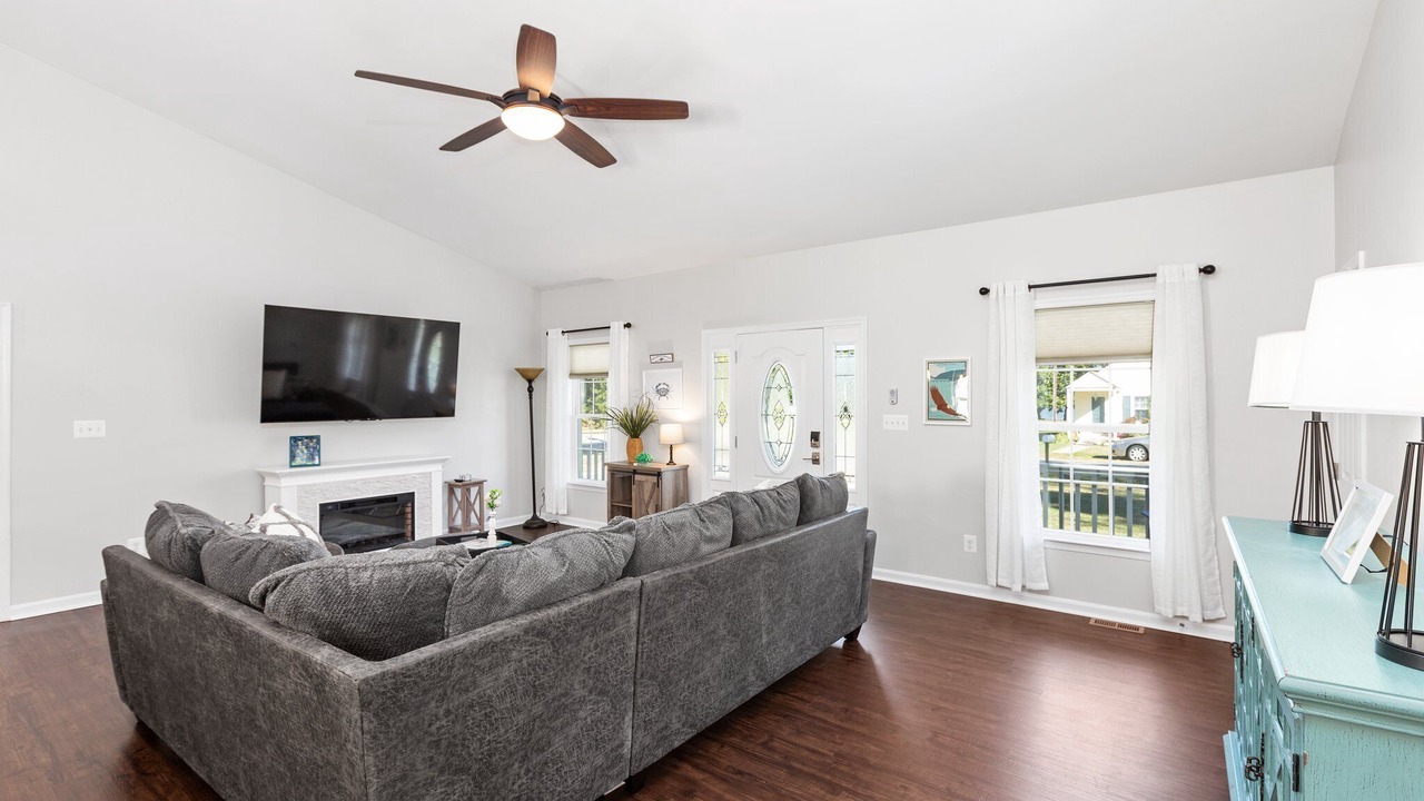 Photo of Livingroom in Issue
