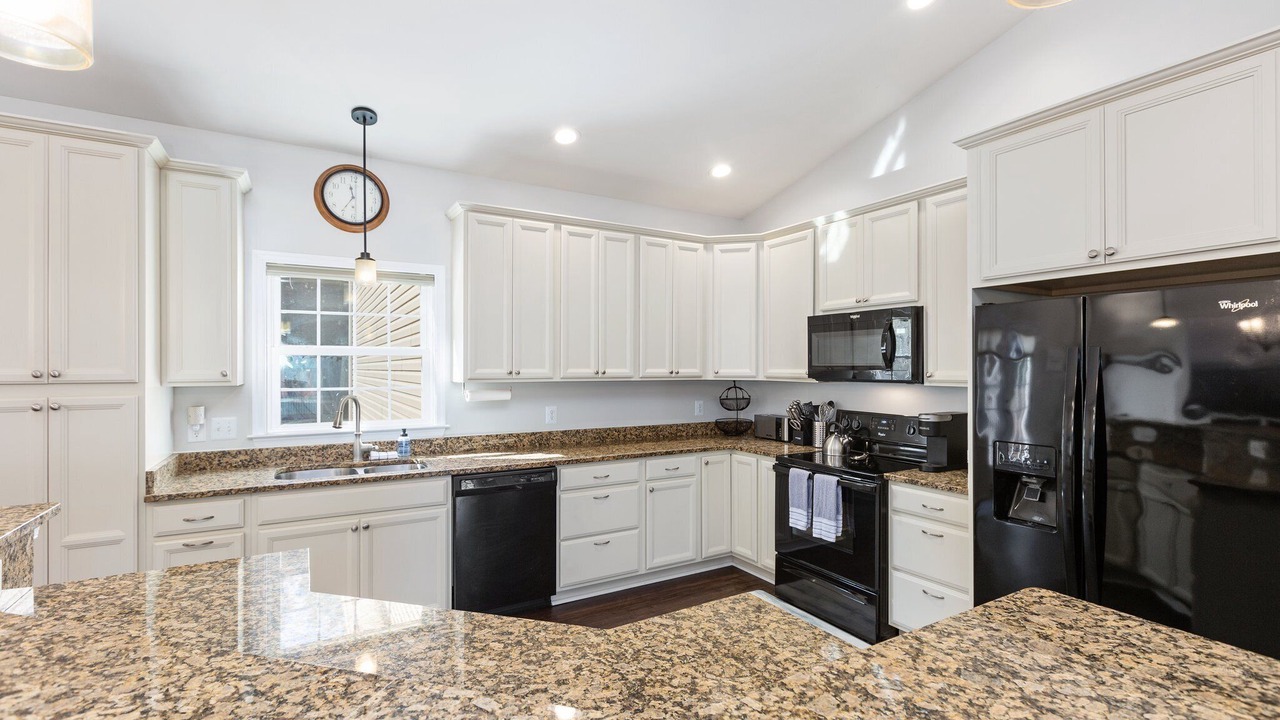 Photo of Kitchen in Issue