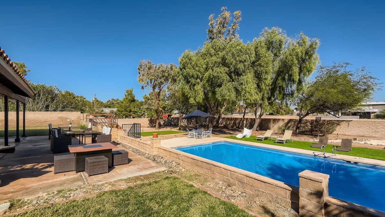 Photo of Outdoor in Pinto Palomino