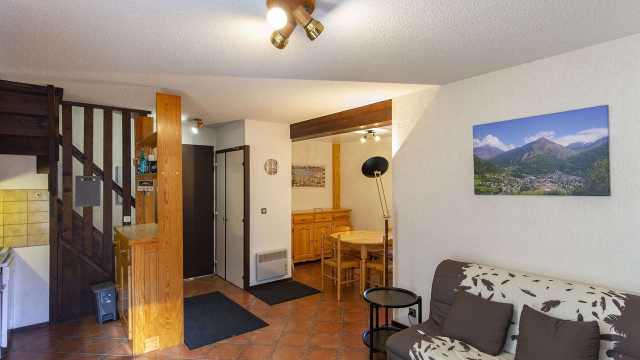 Photo of Livingroom in Esquieze-Sere