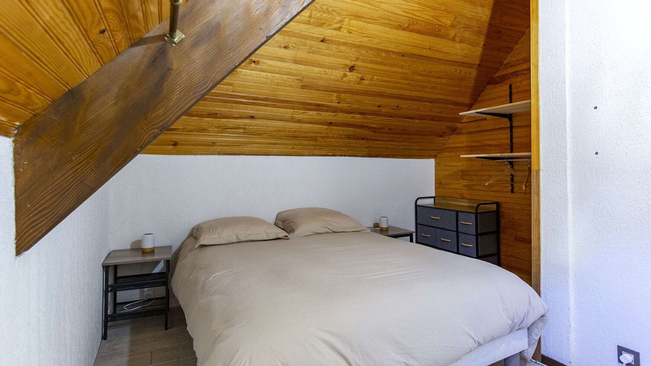 Photo of Bedroom in Esquieze-Sere
