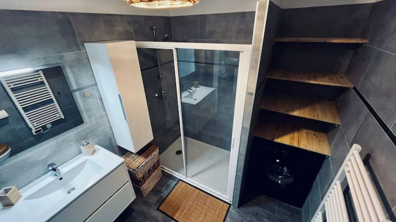 Photo of Bathroom in Corte