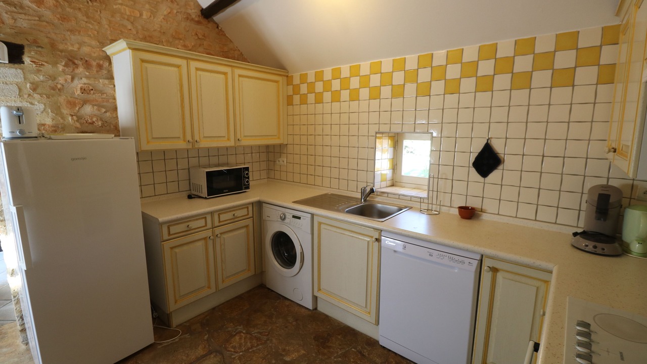 Photo of Kitchen in Saint-Laurent-la-Vallee