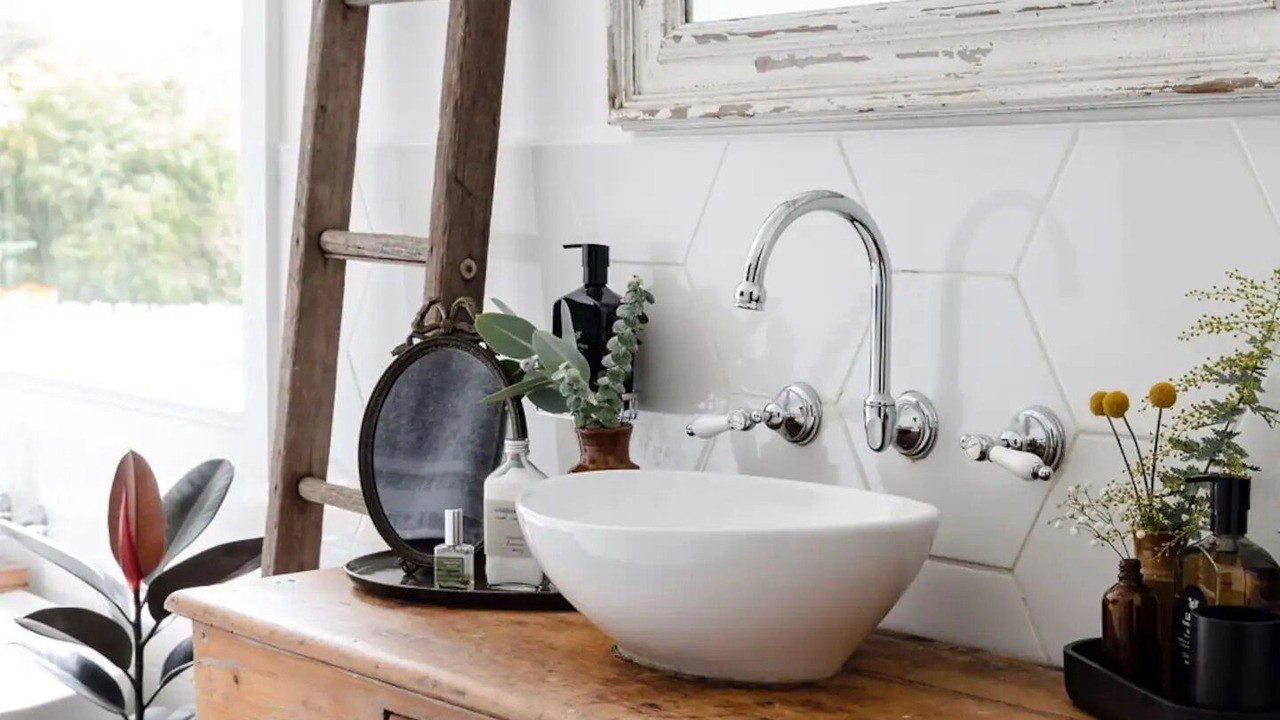 Photo of Bathroom in Wandiligong