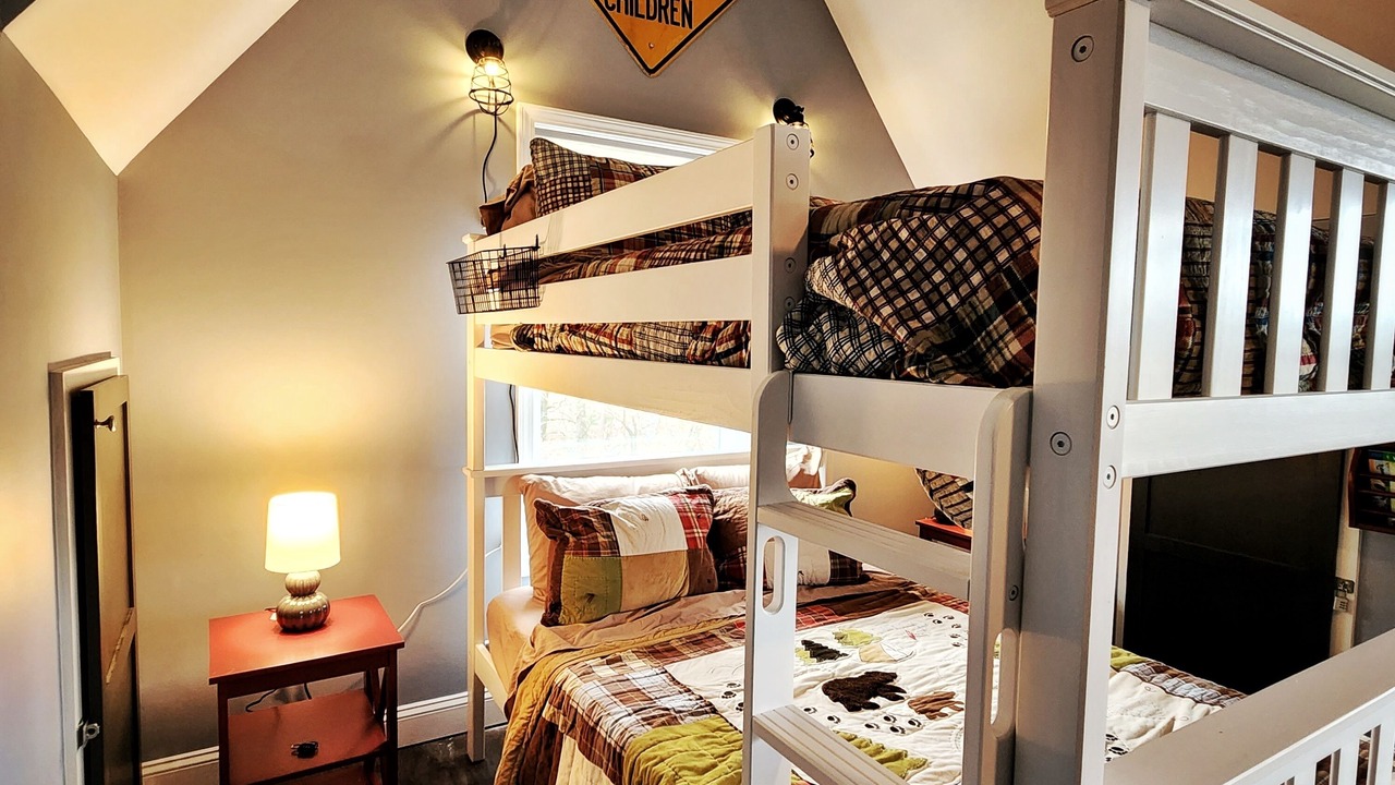 Photo of Bedroom in Toccoa