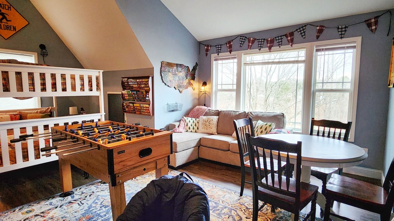 Photo of Bedroom in Toccoa