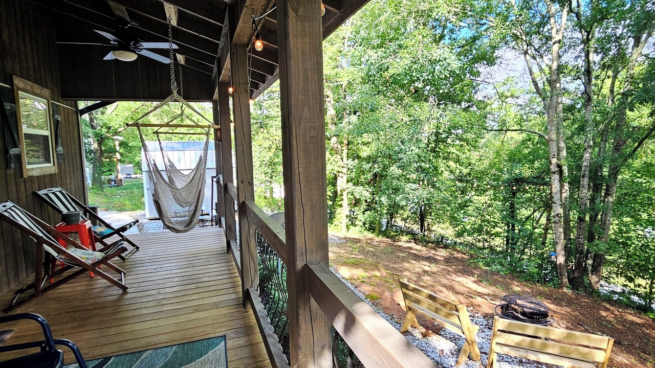 Photo of Outdoor in Toccoa