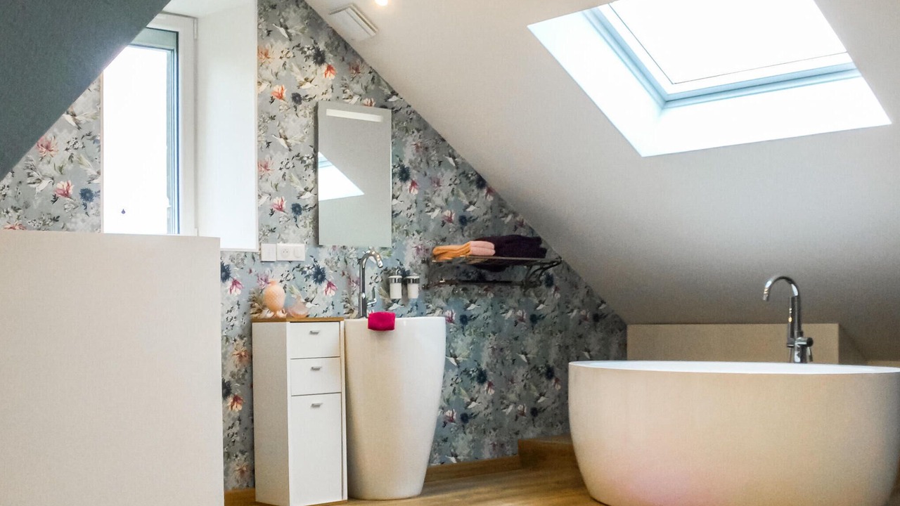 Photo of Bathroom in Loge-Fougereuse