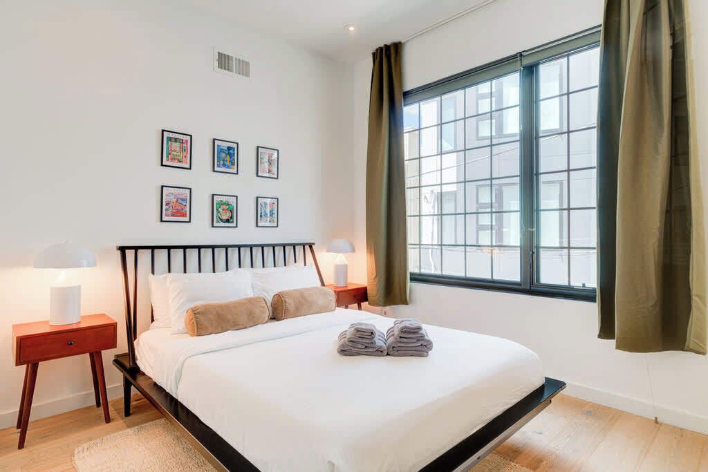 Photo of Bedroom in Olde Kensington