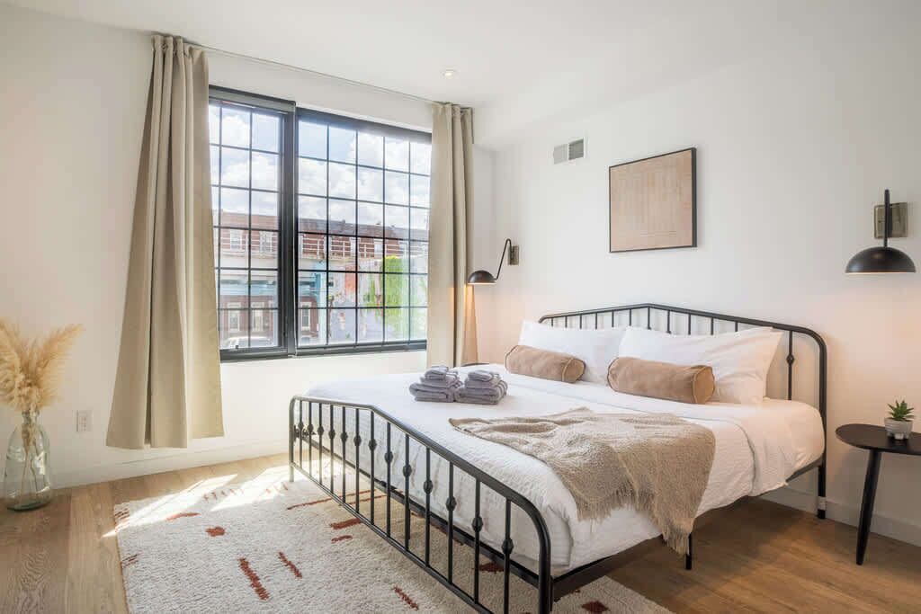 Photo of Bedroom in Olde Kensington
