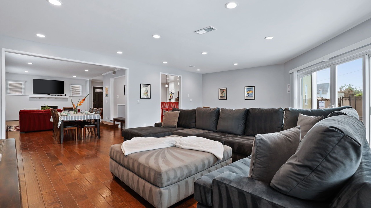 Photo of Livingroom in Southwest Anaheim