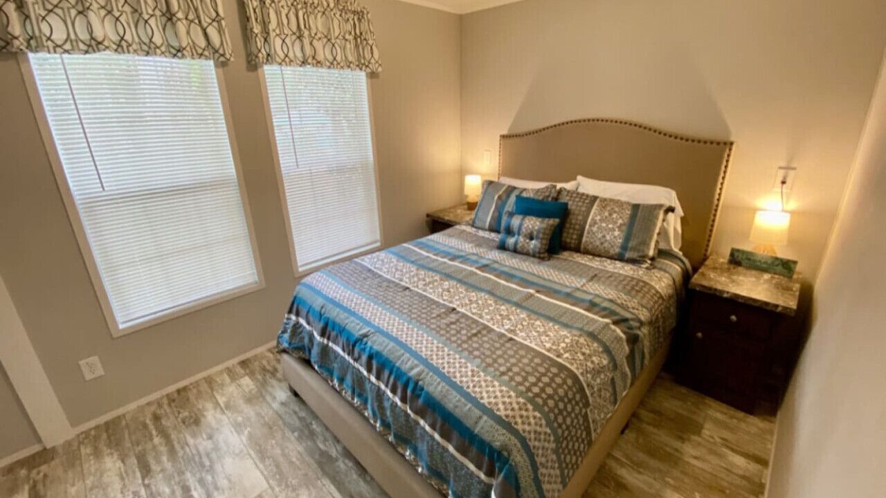 Photo of Bedroom in Dunnellon