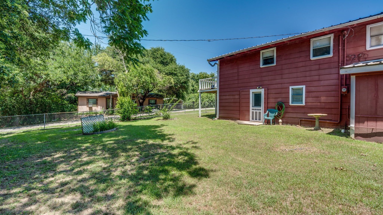 Photo of Outdoor in Dawson