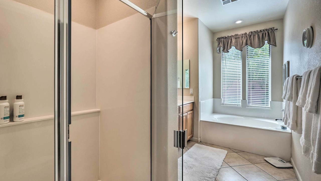 Photo of Bathroom in Palm Valley