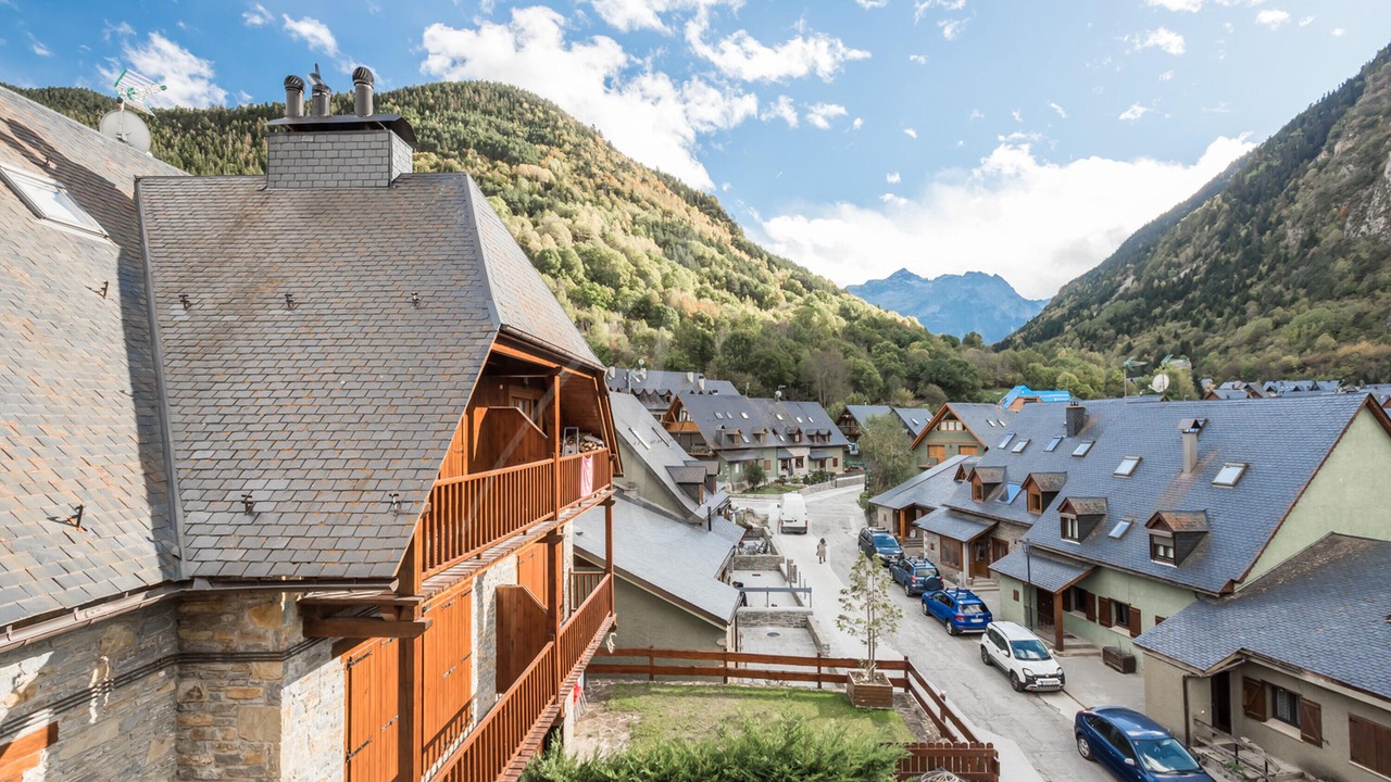 Photo of Outdoor in Arties