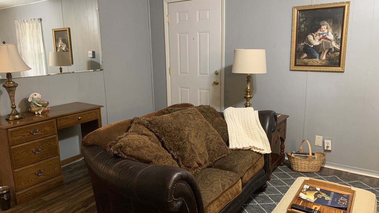 Photo of Livingroom in Midwest City
