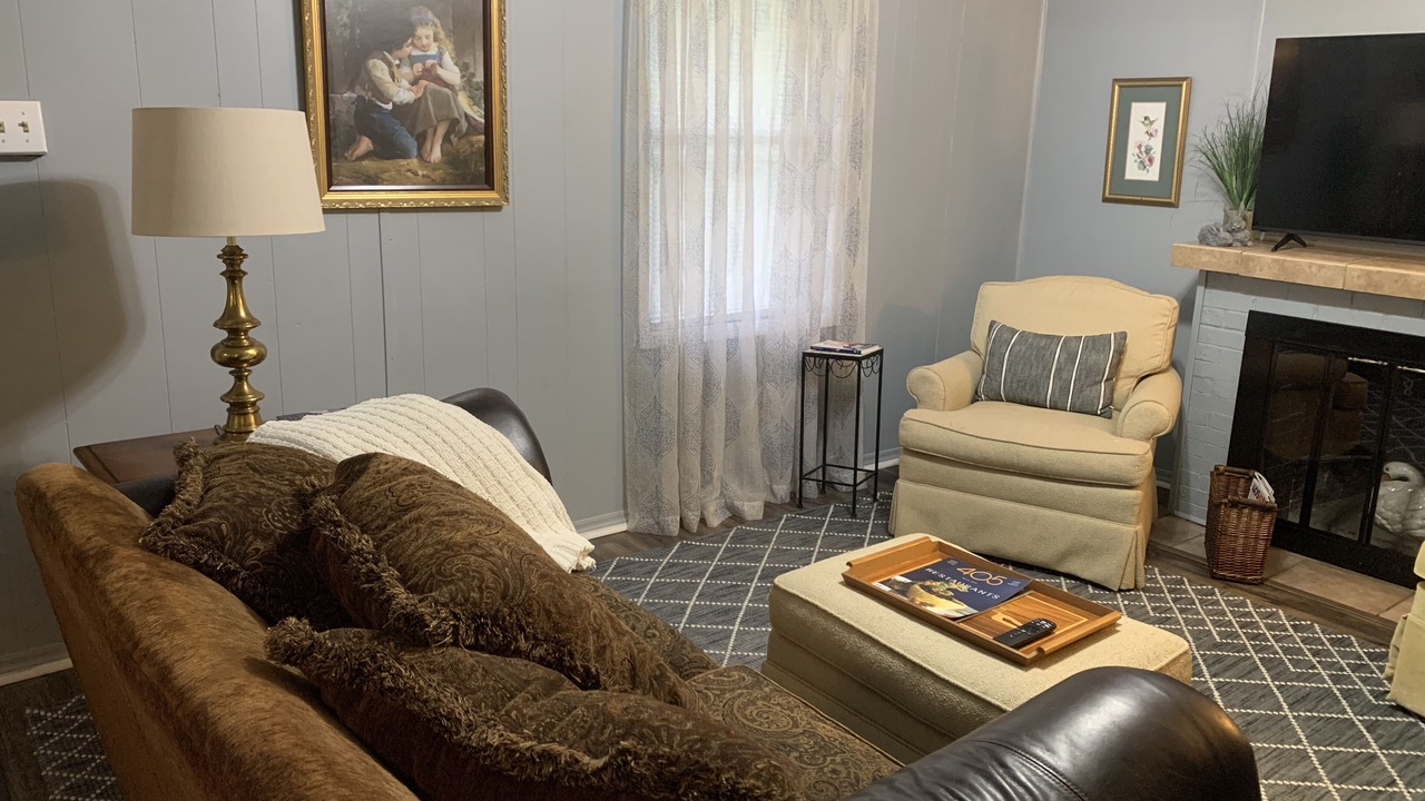 Photo of Livingroom in Midwest City