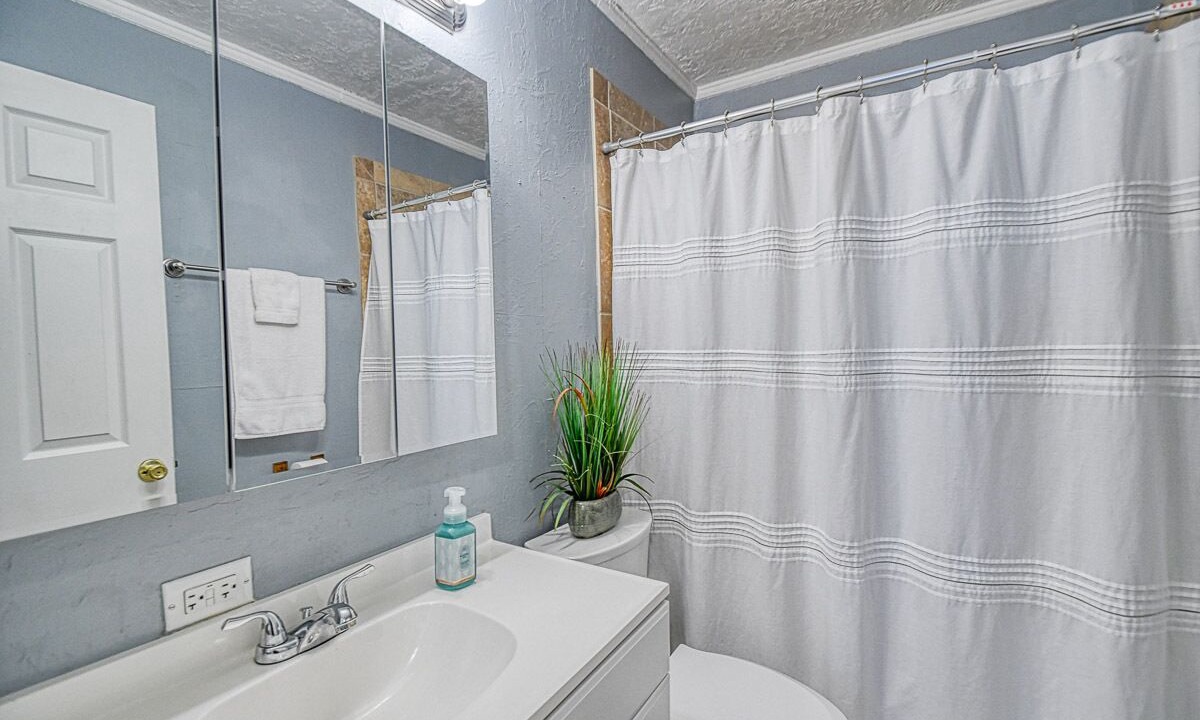 Photo of Bathroom in Midwest City