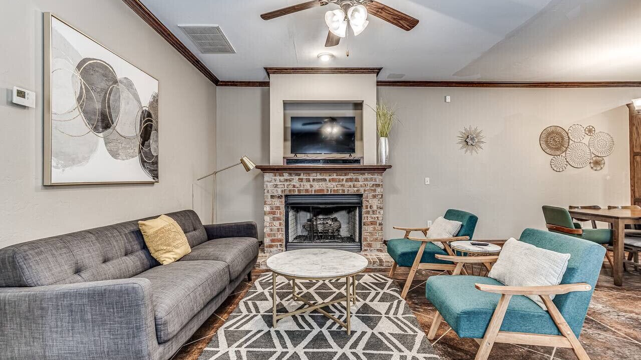 Photo of Livingroom in Central Oklahoma City