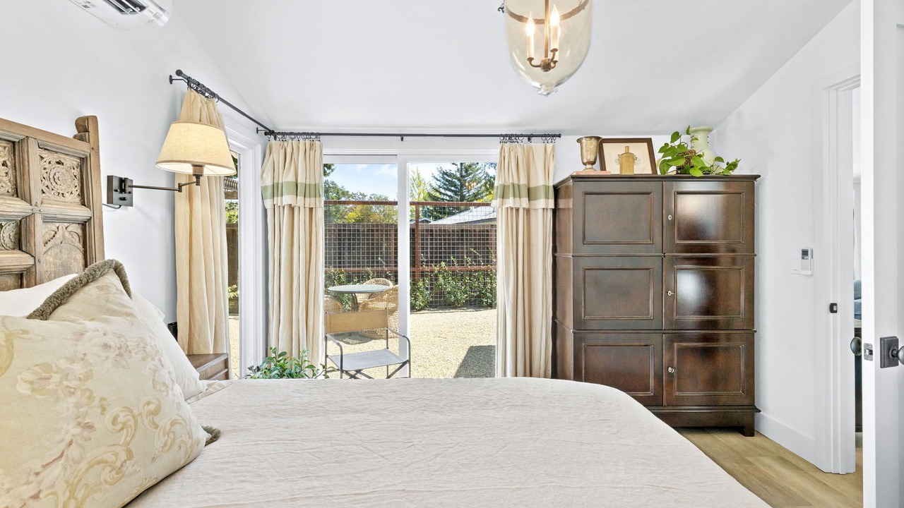 Photo of Bedroom in Browns Valley