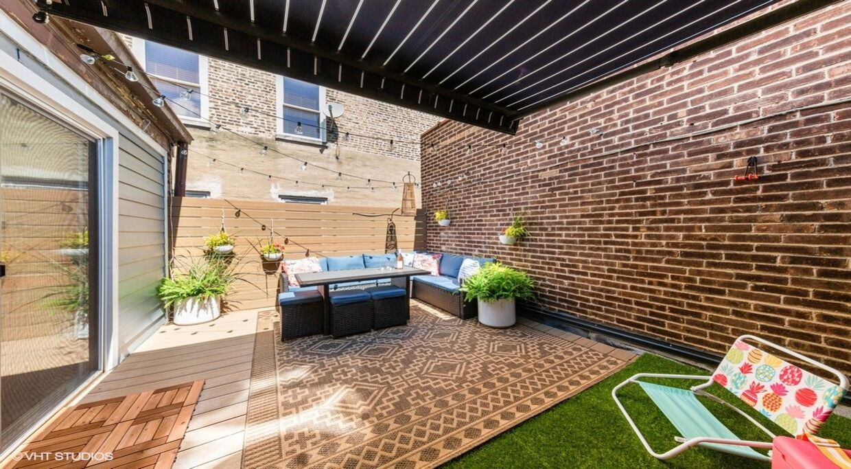 Photo of Patio Balcony in Sheffield and DePaul