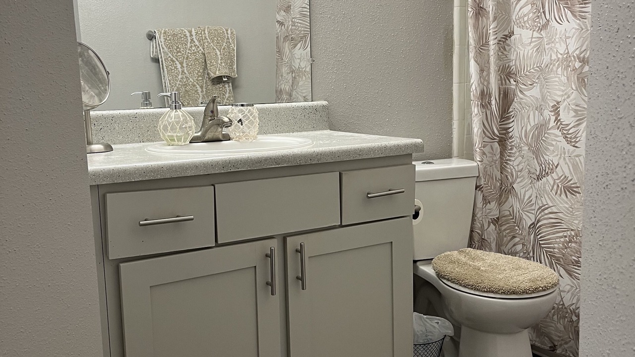 Photo of Bathroom in Dunwoody