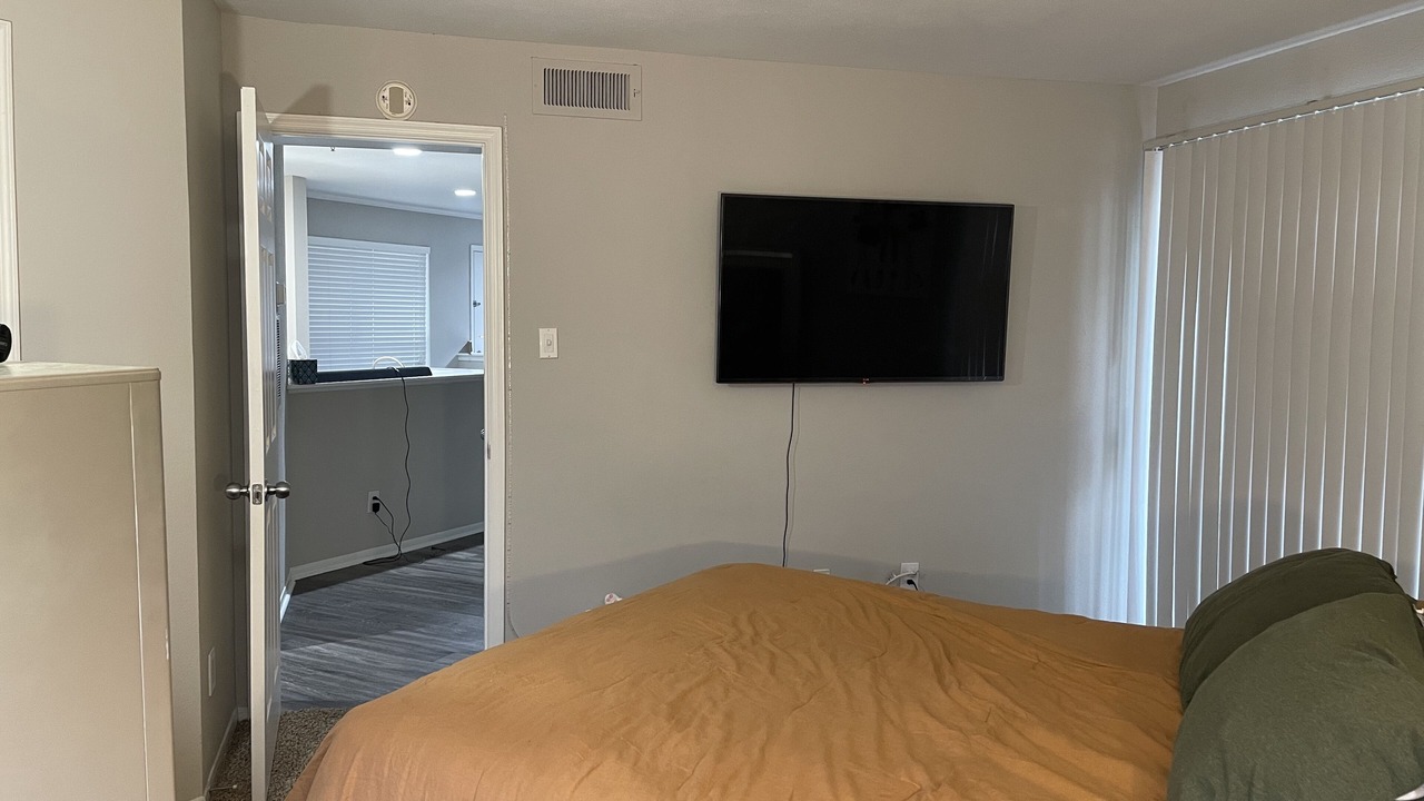 Photo of Bedroom in Dunwoody