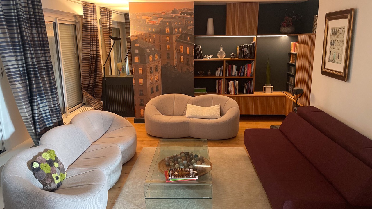 Photo of Livingroom in 15th Arrondissement