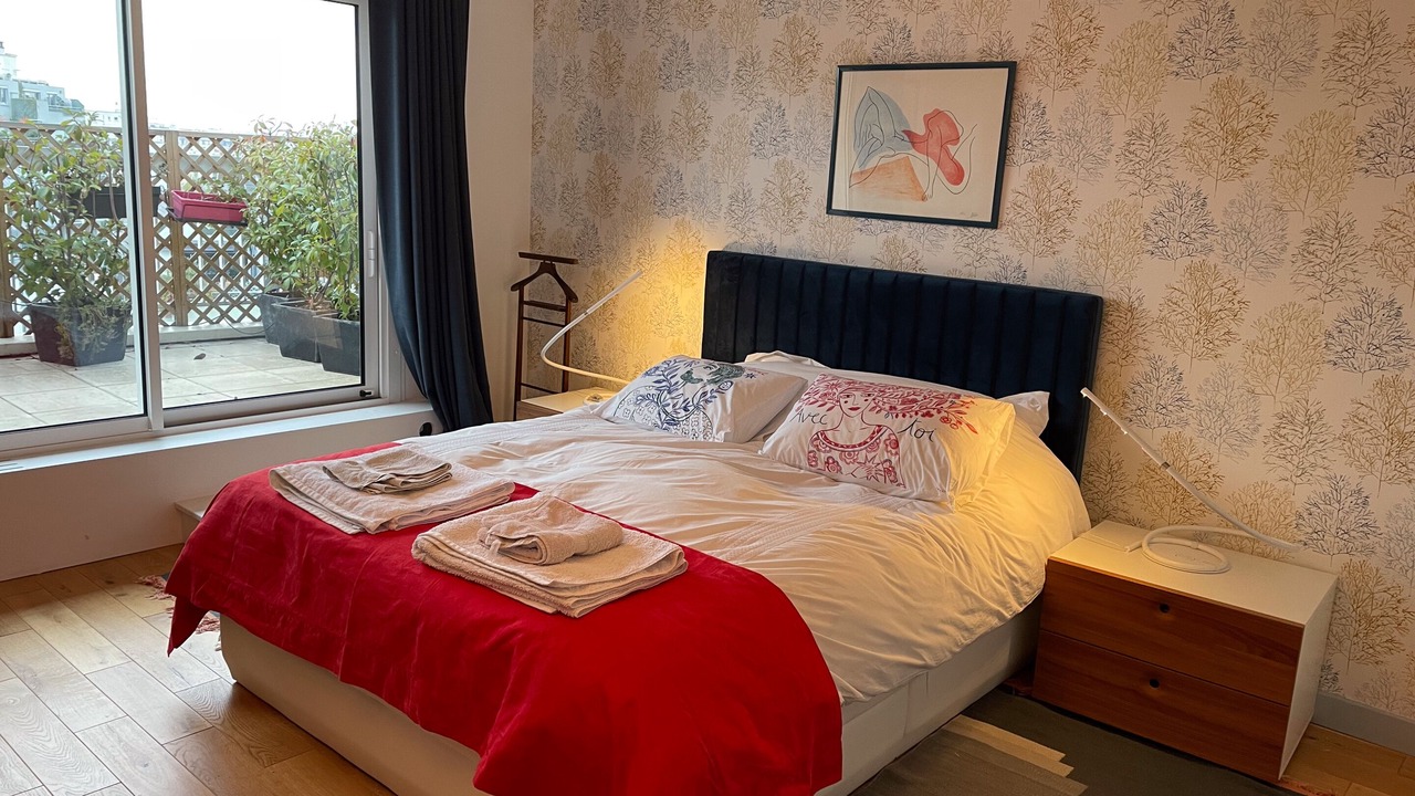 Photo of Bedroom in 15th Arrondissement