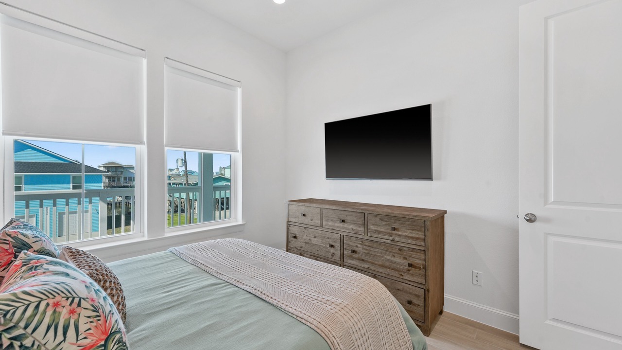 Photo of Bedroom in Terramar Beach