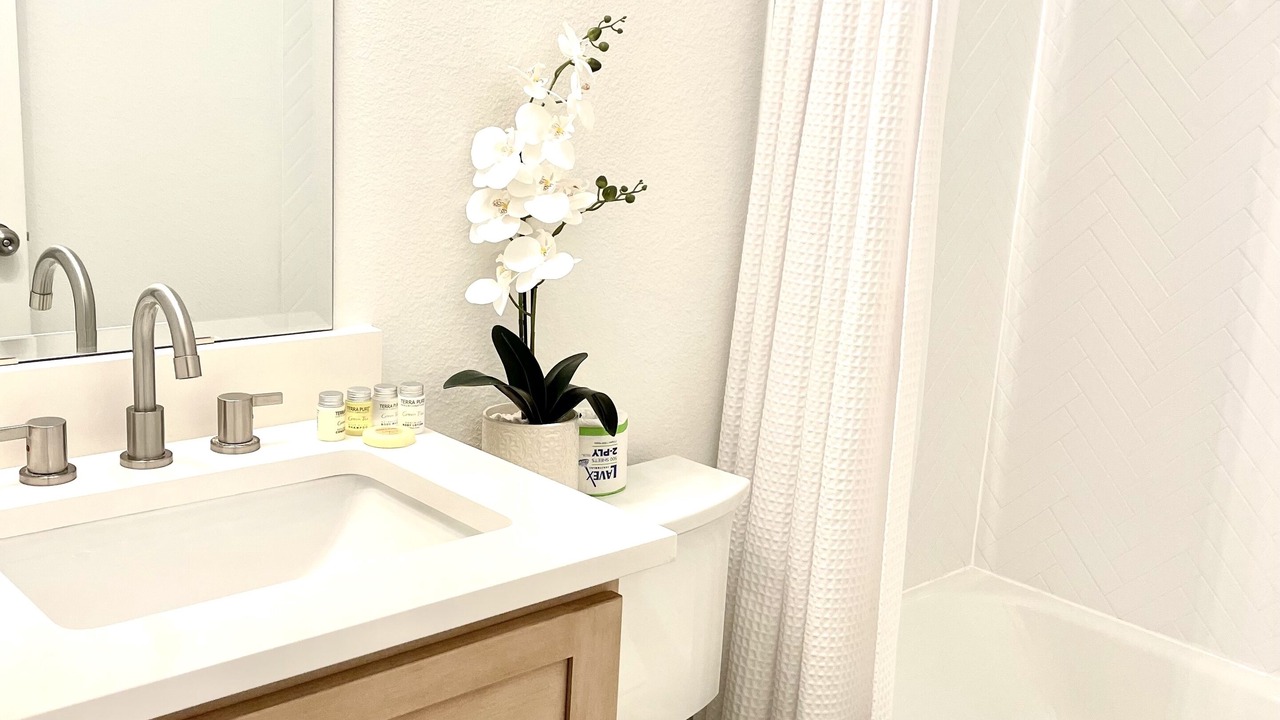 Photo of Bathroom in Terramar Beach