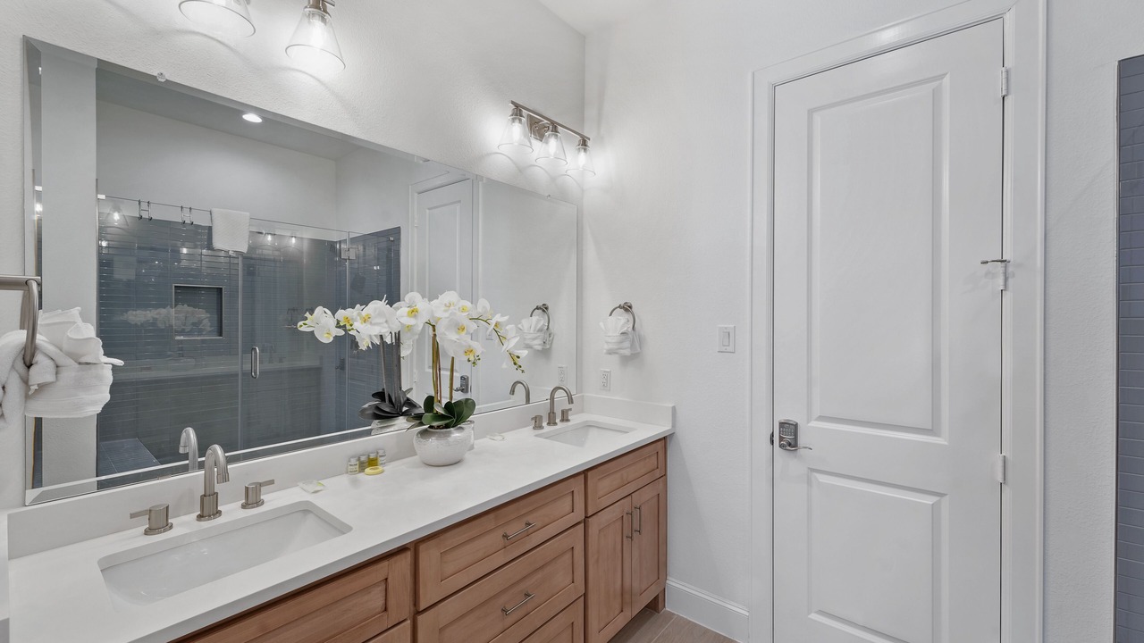 Photo of Bathroom in Terramar Beach