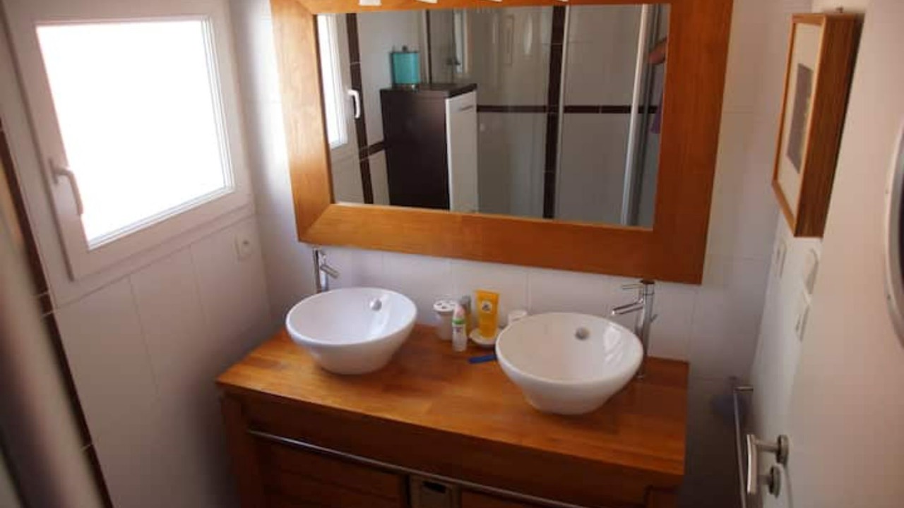 Photo of Bathroom in Pornic