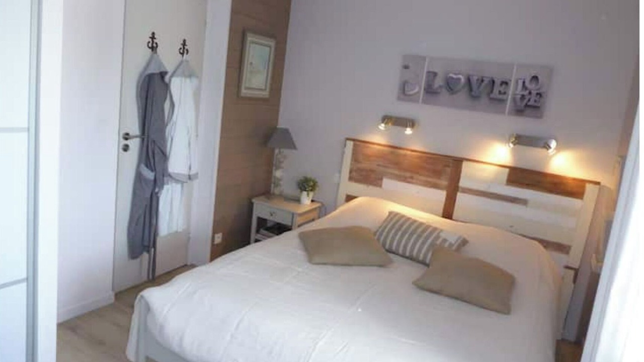Photo of Bedroom in Pornic