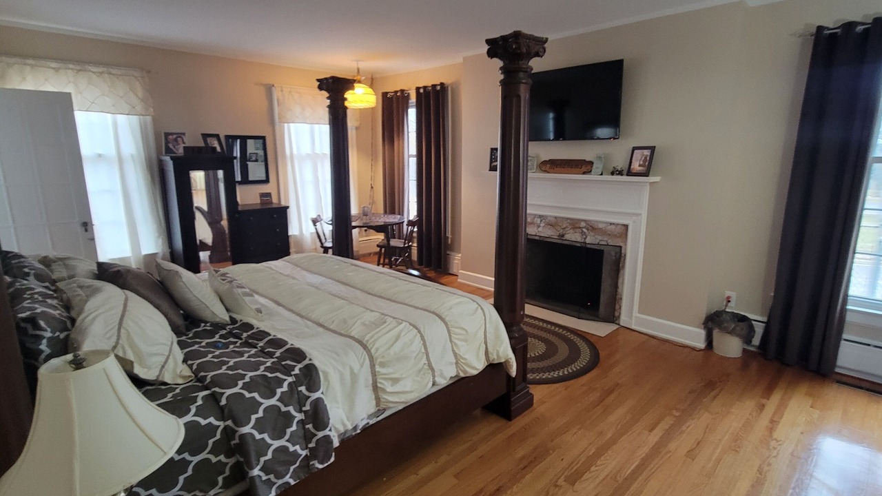 Photo of Bedroom in Owosso