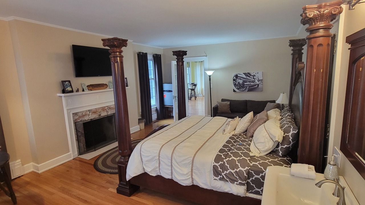 Photo of Bedroom in Owosso