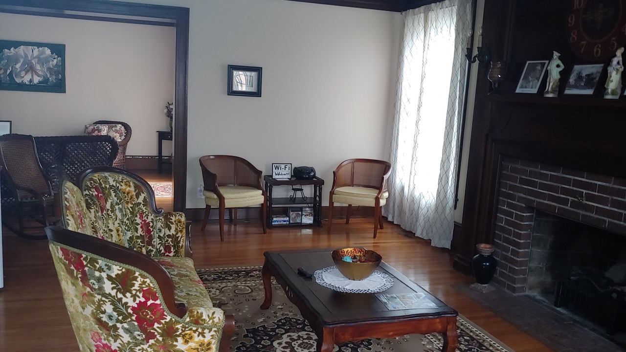 Photo of Livingroom in Owosso