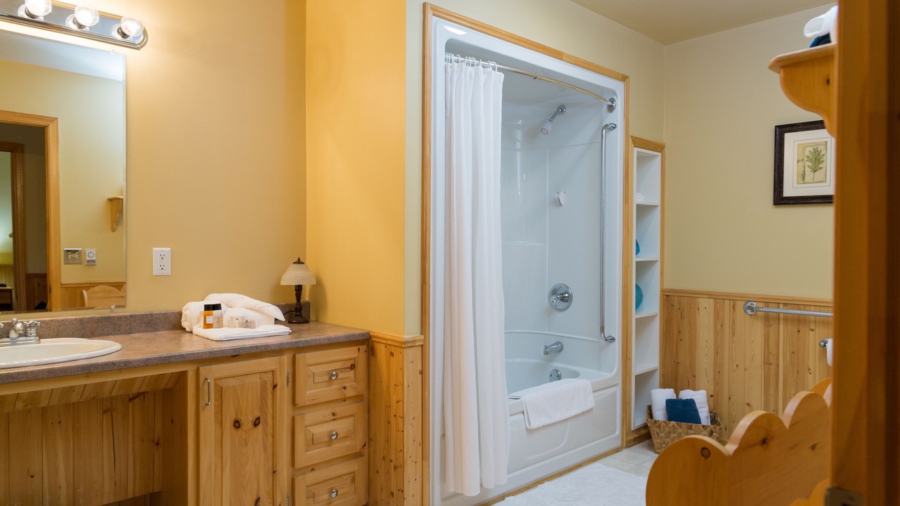 Photo of Bathroom in Glenburnie-Birchy Head-Shoal Brook