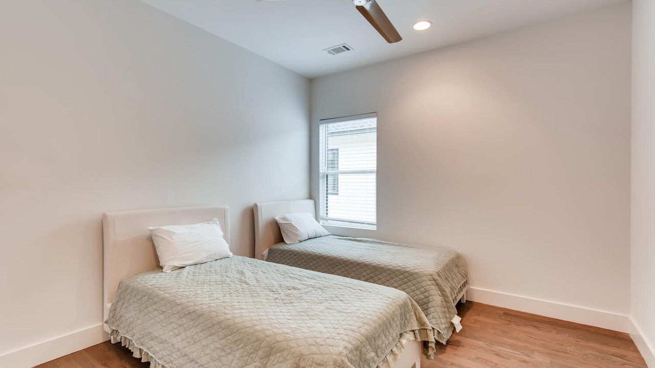 Photo of Bedroom in Talbot's Corner