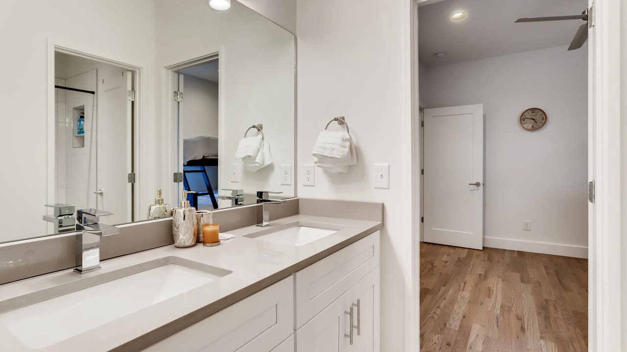 Photo of Bathroom in Talbot's Corner