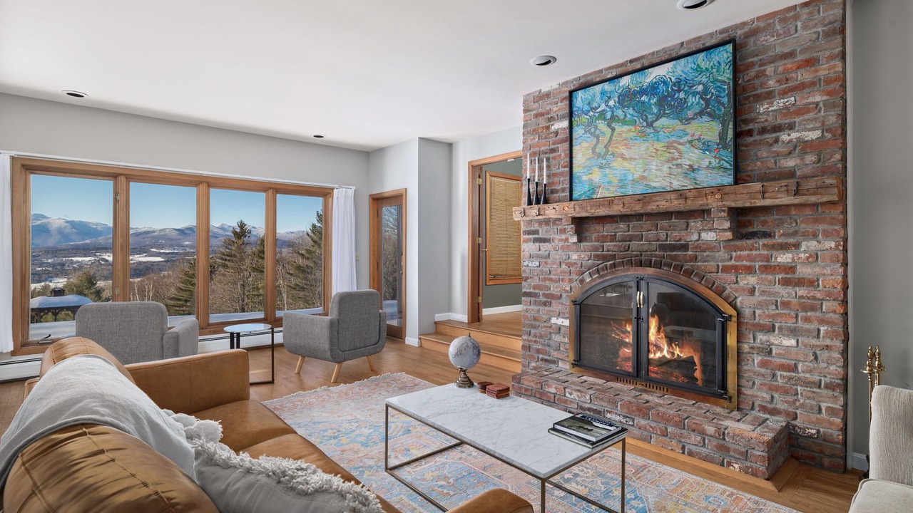 Photo of Livingroom in Stowe