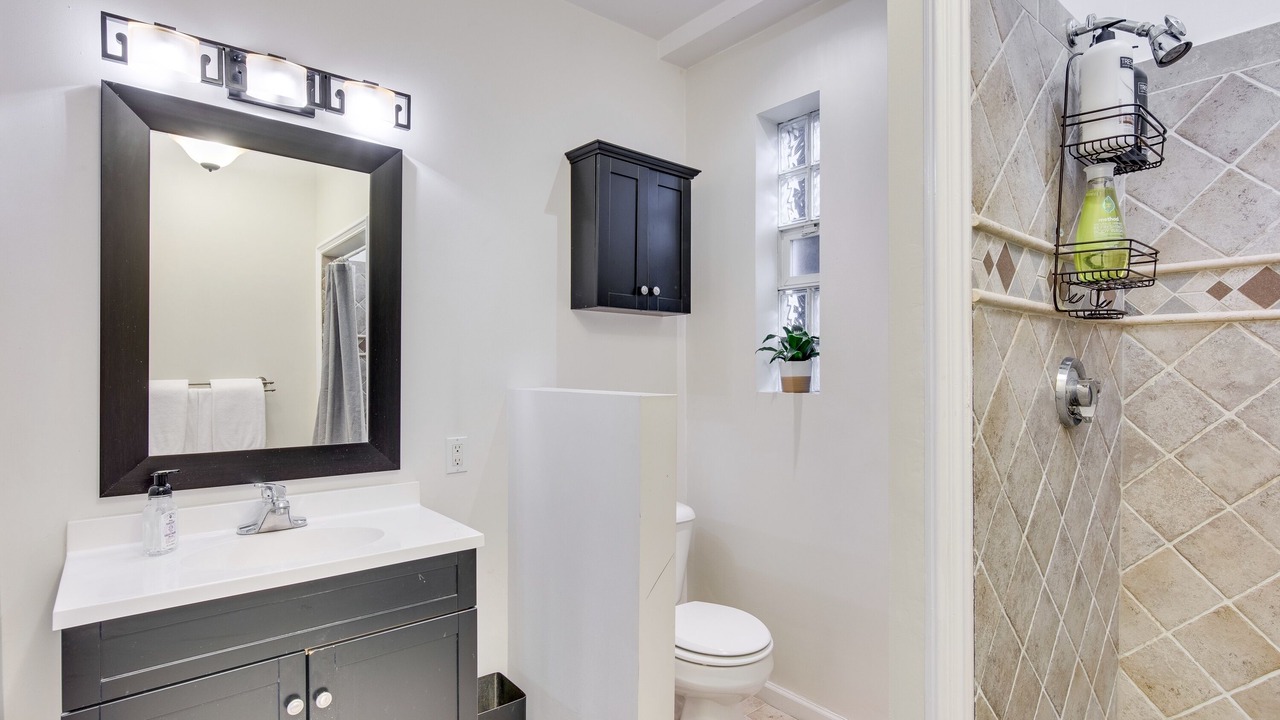 Photo of Bathroom in West Town
